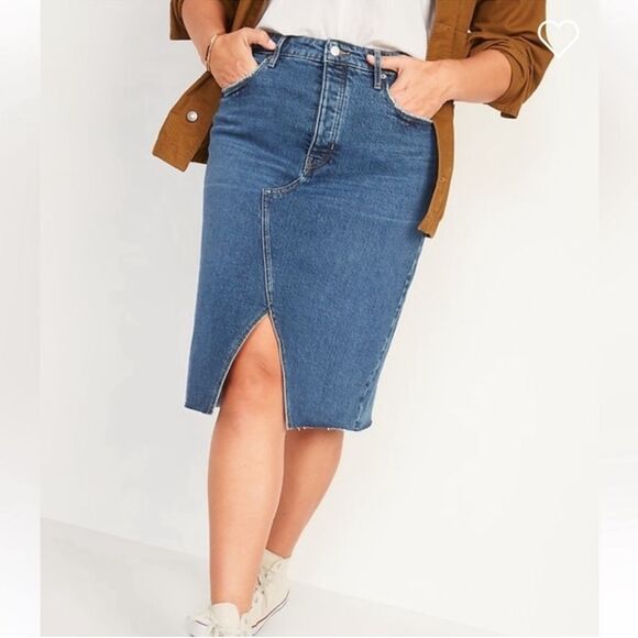 NWT Old Navy Midi Denim Skirt Higher High Rise - Secret Slim Pockets - Size 18 - Picture 1 of 9